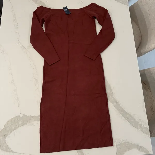 Abercrombie & Fitch NWT Off The Shoulder Midi Sweater Dress Womens Medium Copper - Image 10