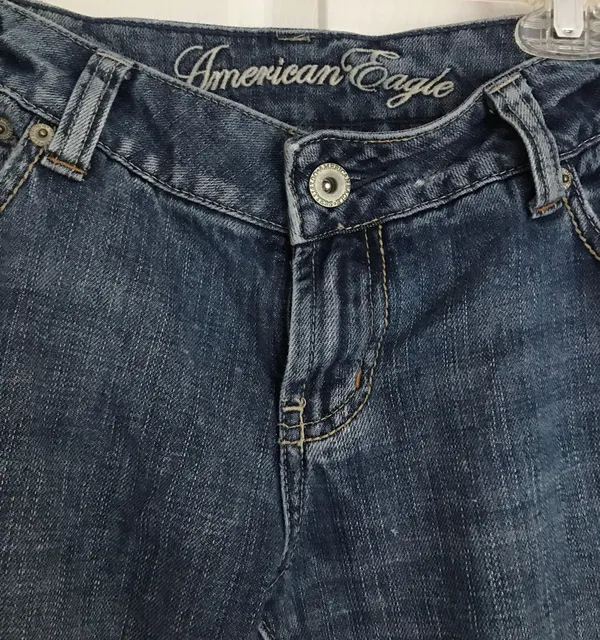 American Eagle Jeans - Image 3