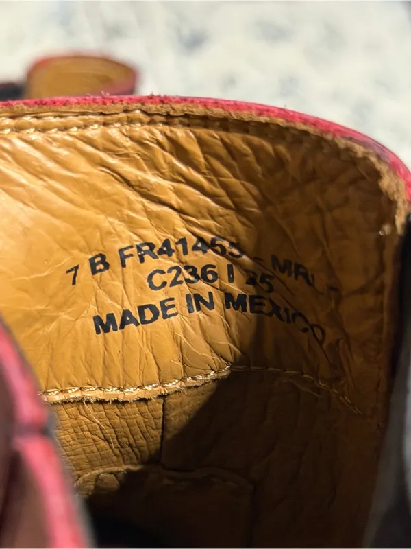 Frye Campus Chelsea Boots - Image 9