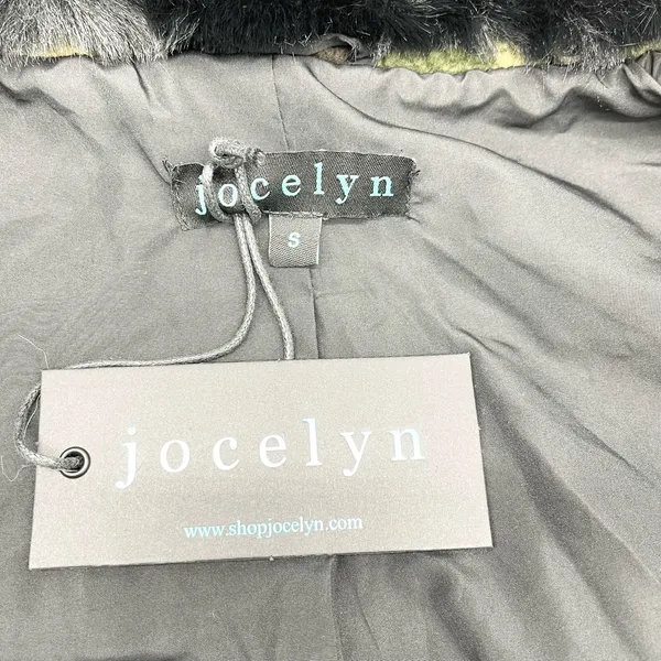 NEW Jocelyn Womens S‎ Sherpa Trucker Jacket Faux Fur Collar Camo Green Black - Image 7