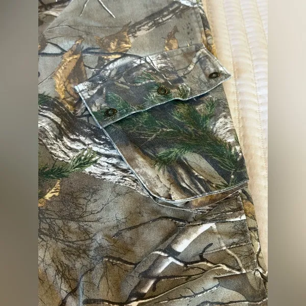 She Outdoors ladies camouflage denim pants. Size Large - Image 7