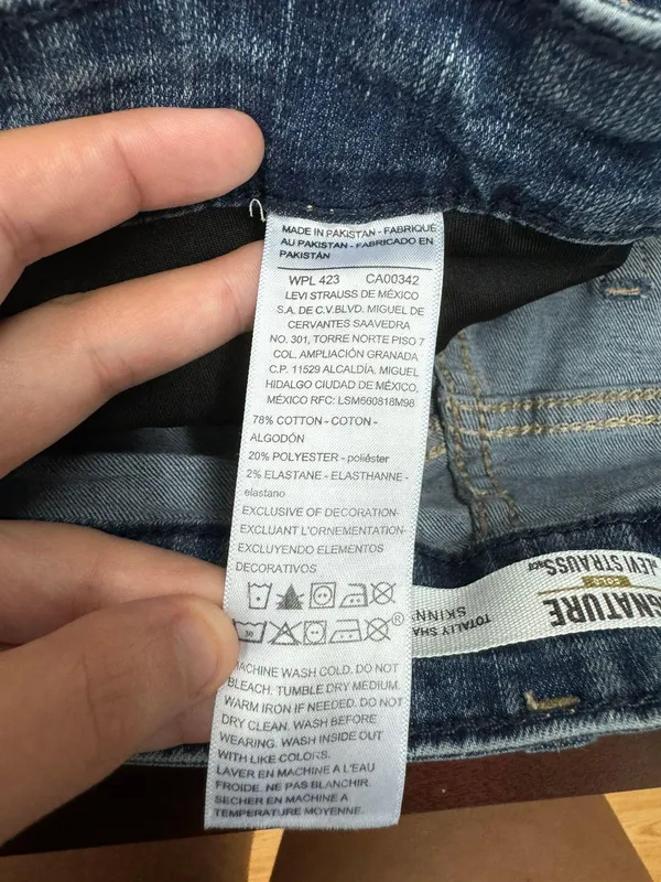 Totally Shaping Skinny Denim Jeans Size 10S - Image 5