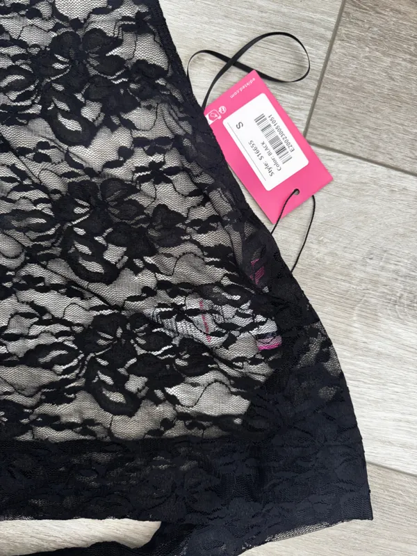Edikted Black Floral Lace Halter Crop Top - Image 4