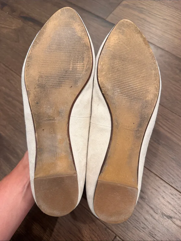 Madewell Round Pointed Toe Ballet Flats in Cream Size 8 - Image 3