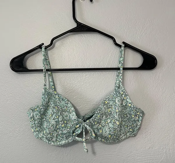 Roxy Seaside Tropics Underwire Smock Bra Bikini Top || Size: Medium - Image 2