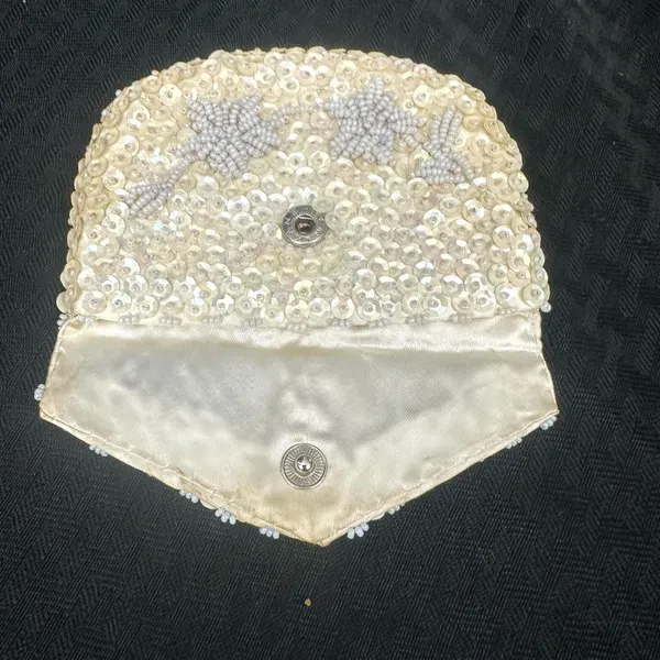 Vintage Safco Beaded Sequin Coin Purse‎ Ivory Evening Bag Handmade Hong Kong - Image 3