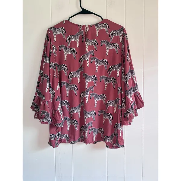 World Market Zebra Print Ruffle Bell Sleeve Blouse Mauve Pink L/XL - Image 3