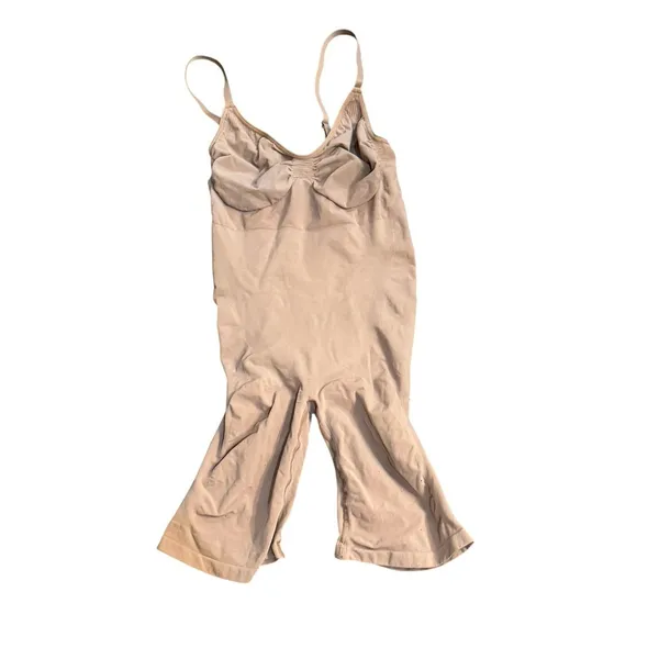 SKIMS 0106 Seamless Sculpt Mid Thigh Bodysuit US Size Small Medium - Image 5
