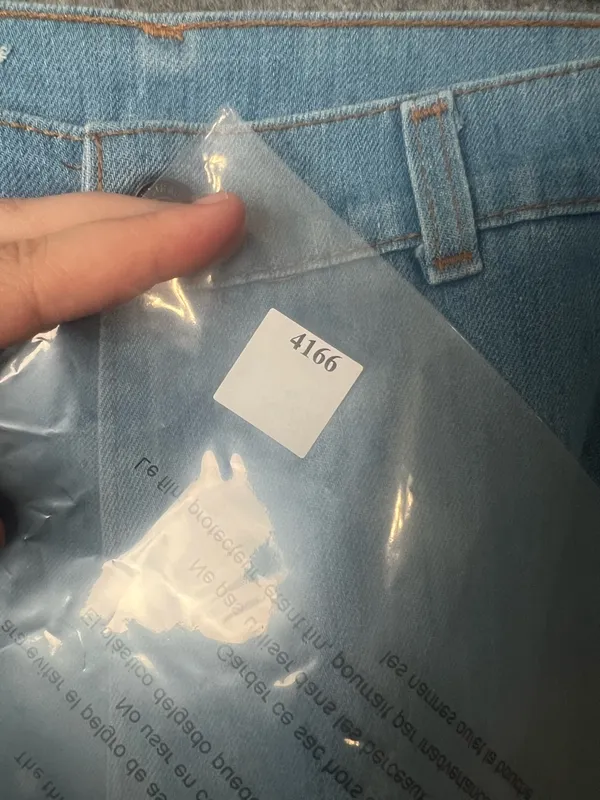 Levis Woman‎ Size 32 Light Blue Vintage Western Denim high hire Jeans - Image 8