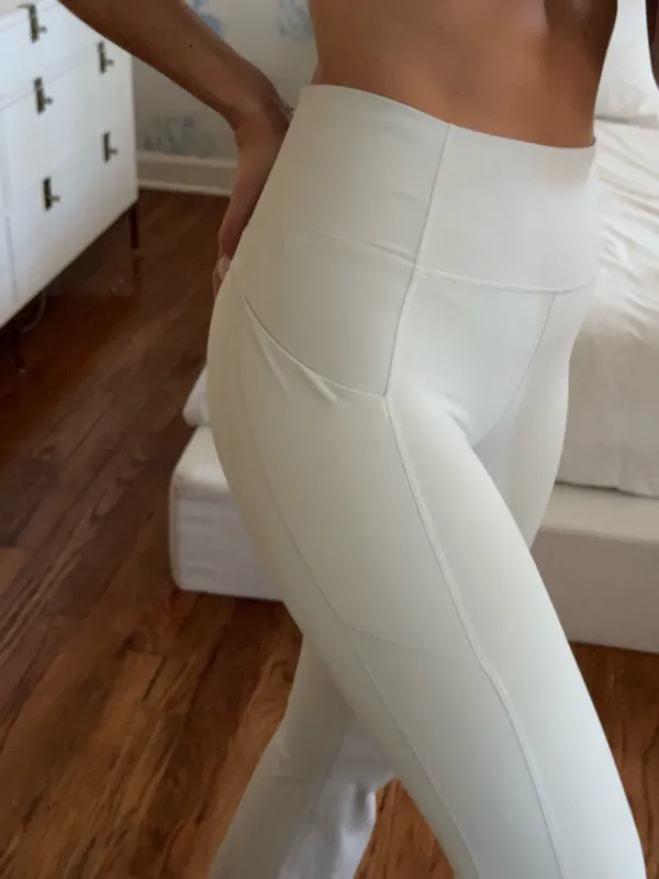 Fabletics Leggings High-Waisted Flare Grey - Image 2
