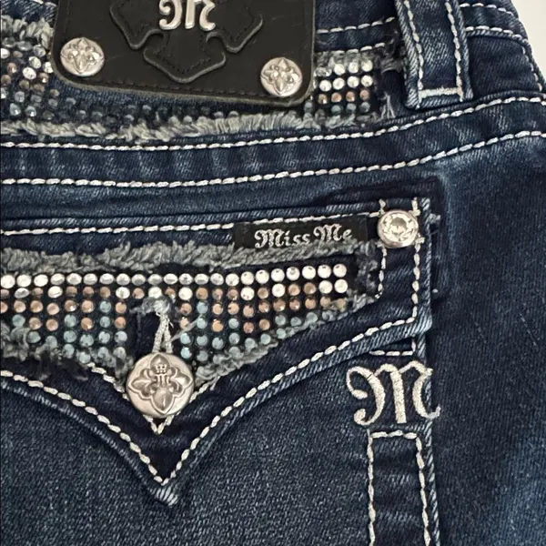 Miss Me Dark Indigo Skinny Jeans EUC - Image 11