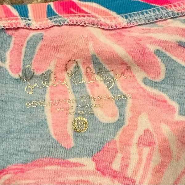 Lilly Pulitzer Michelle Cap Sleeve Vneck Tshirt Cotton Stretchy Pink Blue Top S - Image 6
