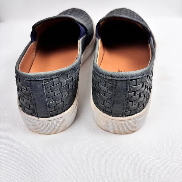 “Walk with Me" by Coldwater Creek woven leather slip-on loafers Size 8.5 - Image 4