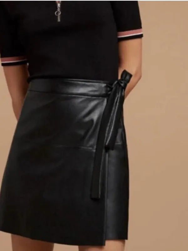 Aritzia Wilfred Free Black vegan Leather Mini Wrap Skirt size XS tie side Preppy - Image 4