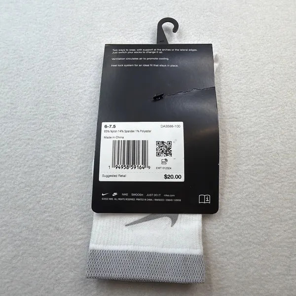 Nike Spark Lightweight Ankle Socks White Women's 7.5-9 Men's 6-7.5 Youth 6-7.5 - Image 3