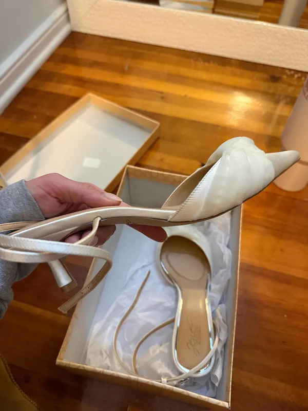 Badgley Mischka Heels - Image 3