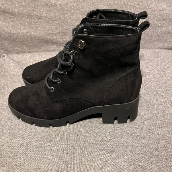 Black Suede Lace Up Combat Boots Chunky Heel Womens Size 7‎ - Image 4