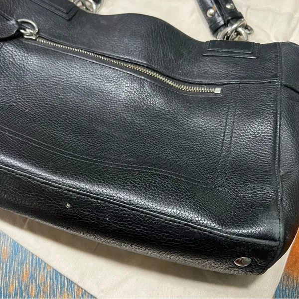 Coach Penelope Carryall Black Pebbled Leather Shoulder Bag silver Turnlock - Image 8