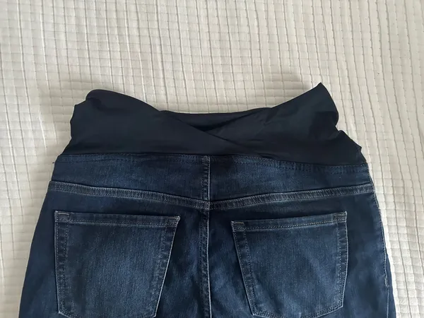 Isabel Maternity Jeans - Image 4