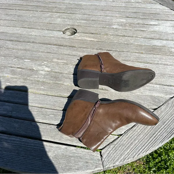 Mia Amore Women's TALYA COGNAC BOOTS Brown Size‎ 7.5 - Image 10