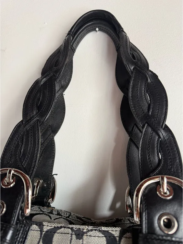Coach Black  Grey Shoulder Bag Signature - Image 5