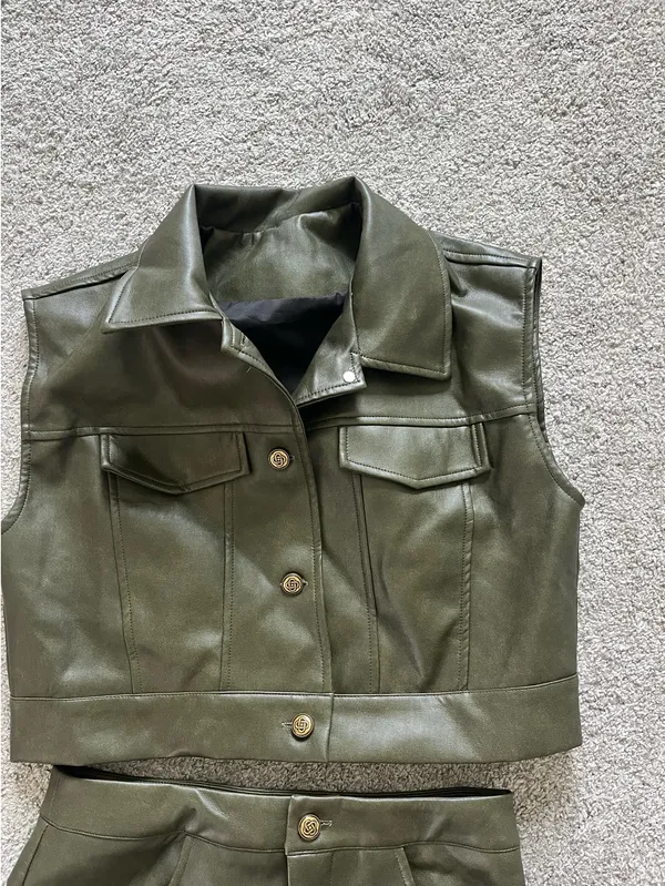 Leather Set Green Size M - Image 2