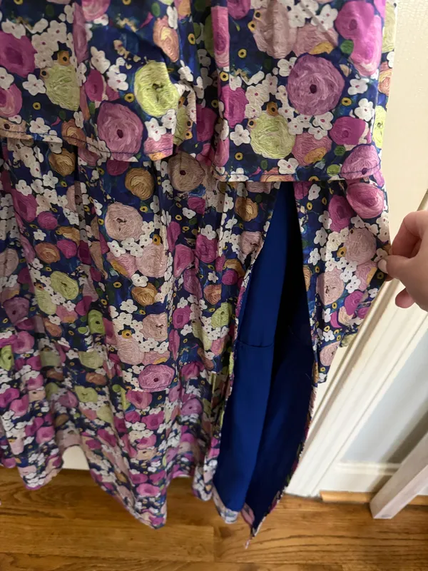 Vestique Maxi Ruffle Dress - Image 5