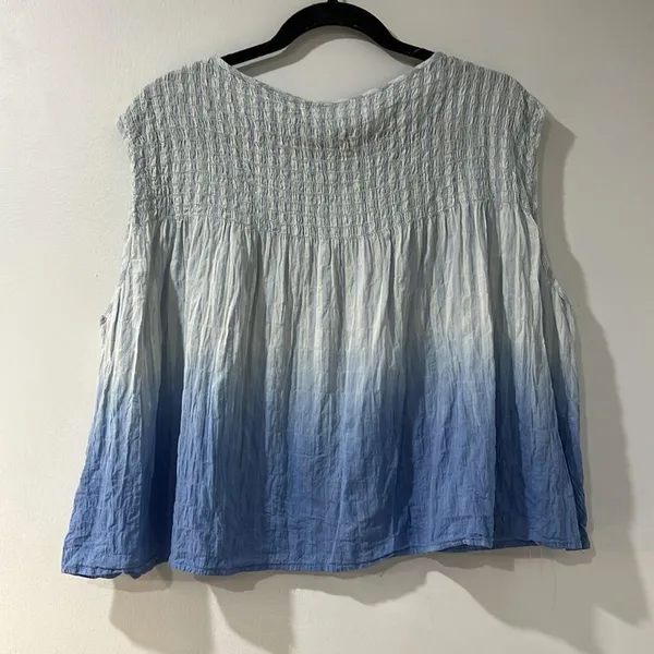 Free People We The Free Little Bit of Something Ombre Blue Top Size XS - Image 4