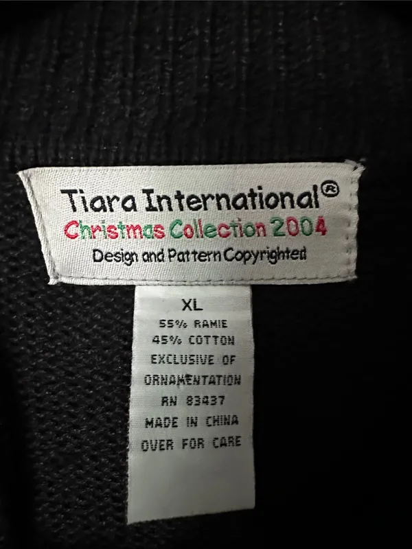 Vintage Tiara international 2004 Zip-Front Sweater with Red Cardinal Embroidery - Image 2