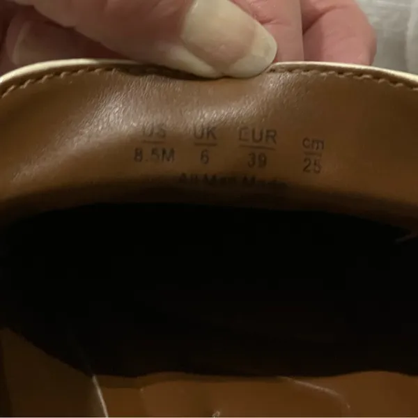 Franco Sarto Women’s Carolynnn Tassel Loafers Putty Patent Sz 8.5 - Image 9