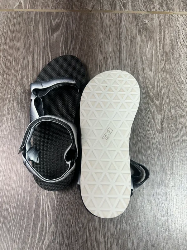 Teva Original Universal Sandals Women’s Sz 10 - Image 5