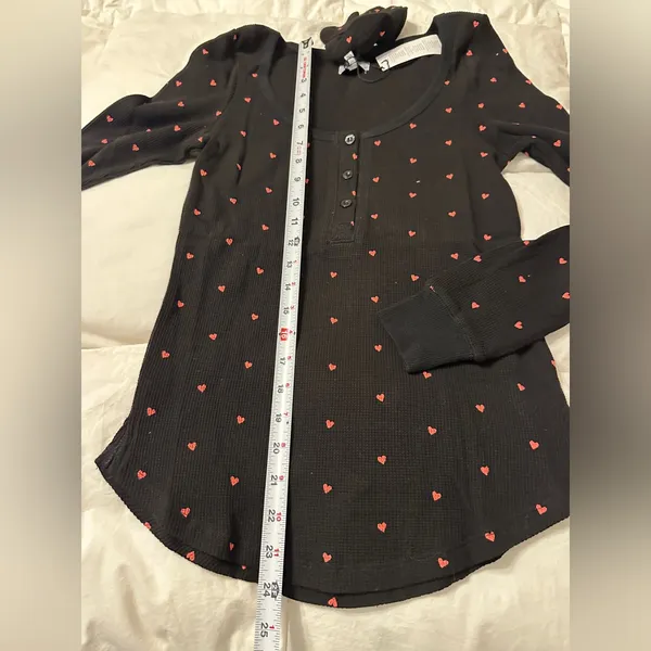 Plush Thermal Heart Pajama & Scrunchie Set - NWT - Size XS - Image 7