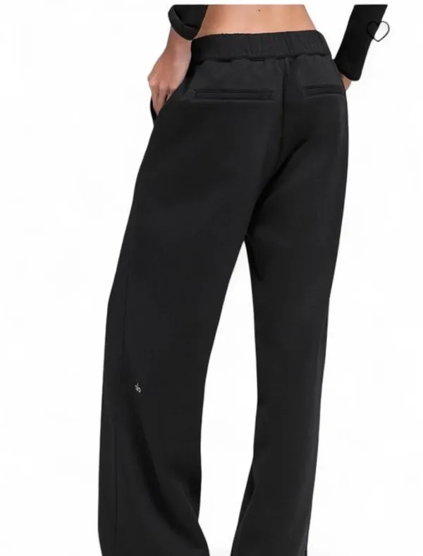 Alo yoga black sweatpant trousers - Image 2