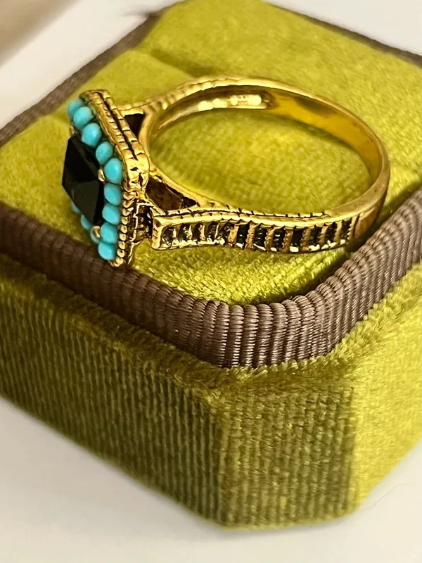 Boho Gold Ring Black Onyx Stone Turquoise Beaded Accent Size 9.5 - Image 4