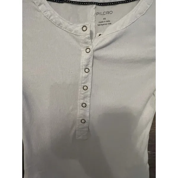 Pilcro Anthropologie White Ribbed Henley Top Smocked Balloon Sleeve Womens XS - Image 4
