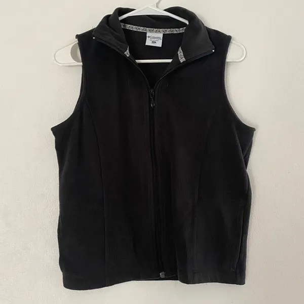 Columbia Black Fleece Vest Women’s Small Zip Up Lightweight Outdoor Layering - Image 2