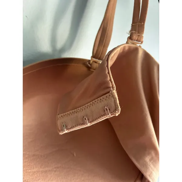 Victoria's Secret Strapless Multiway Bra Beige Push Up Padded Transitional 36D - Image 8