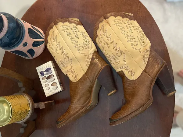 Vintage Zodiac Women’s Brown & Cream Western Cowboy Boots w/ Heel 👢🤠 - Image 2