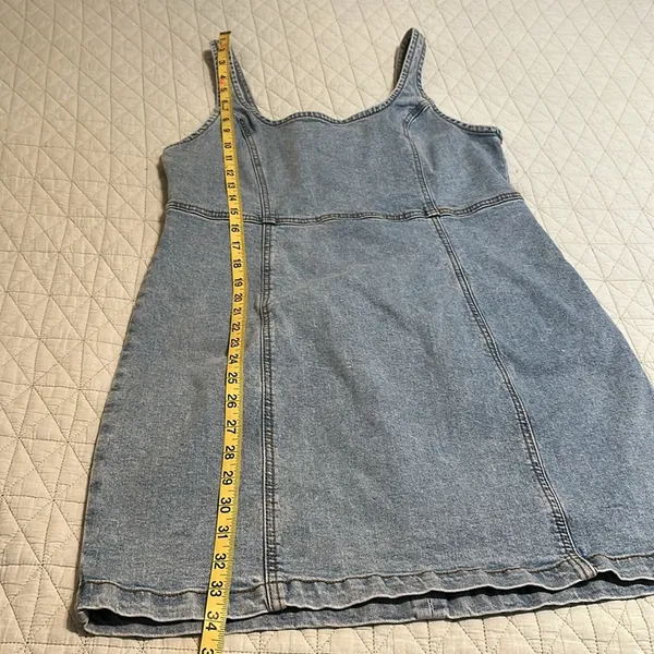 New with tags Cotton On Light Blue Denim Apparel size Xl - Image 8