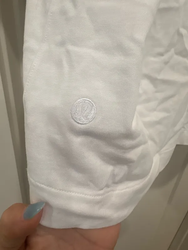 Lululemon Oversized Tee - Image 3