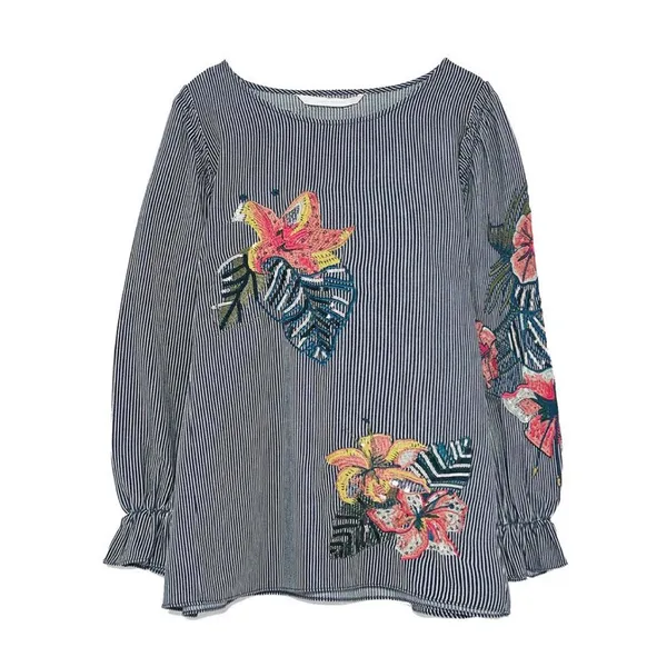 Zara Trafaluc Women’s‎ Embroidered top - Image 2