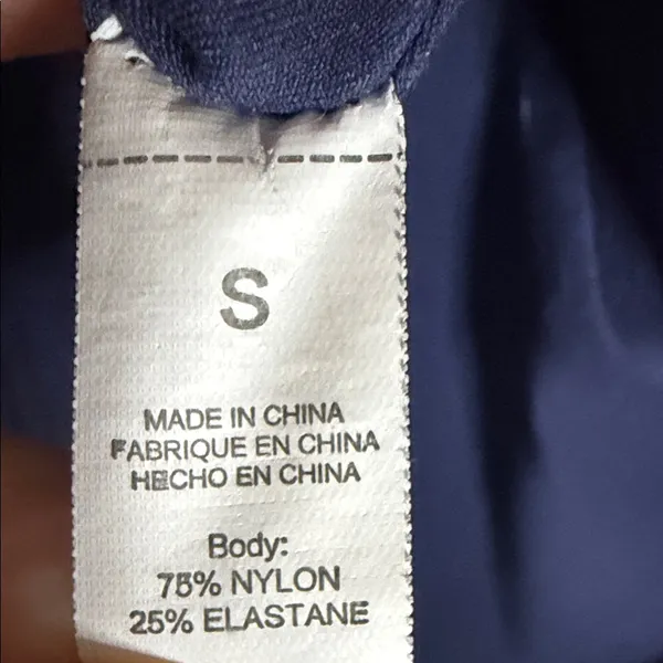 Classic Crewneck Short Sleeve Tee in Navy - Image 3