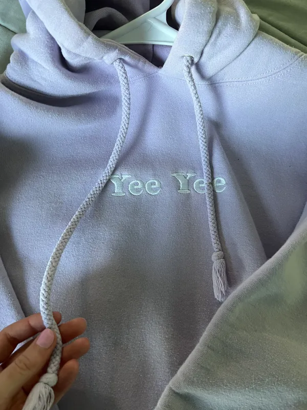 Yee Yee Hoodie Purple Size M - Image 3