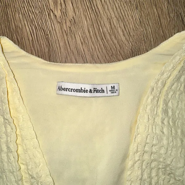 Abercrombie Yellow Blouse - Image 3