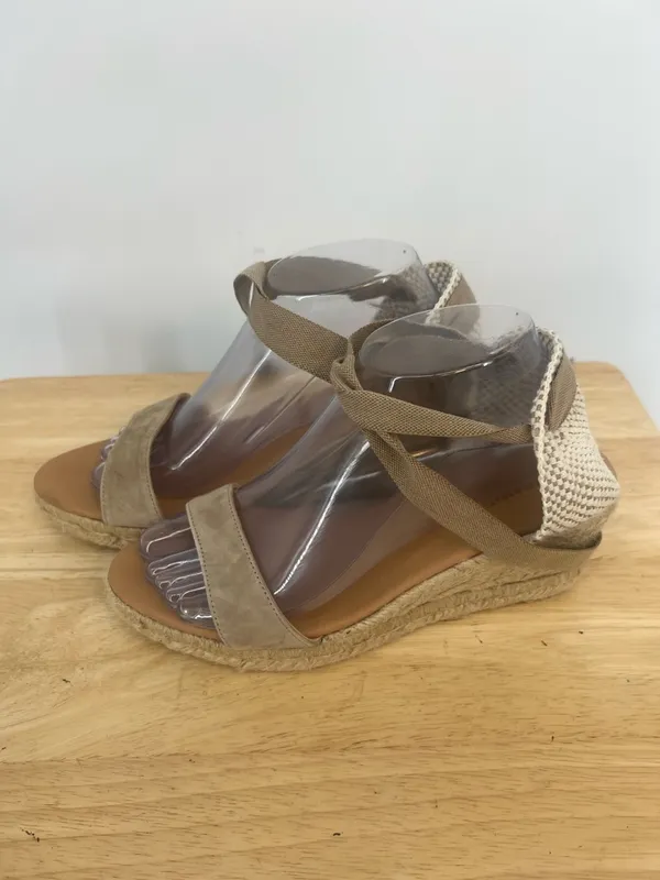Anthropologie Maypol Spain Women LaceUp Beige Suede OpenToe Wedge Espadrilles - Image 4