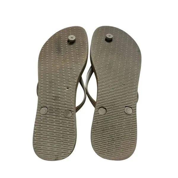 Havaianas flip flops floral print sz 7/8 - Image 3