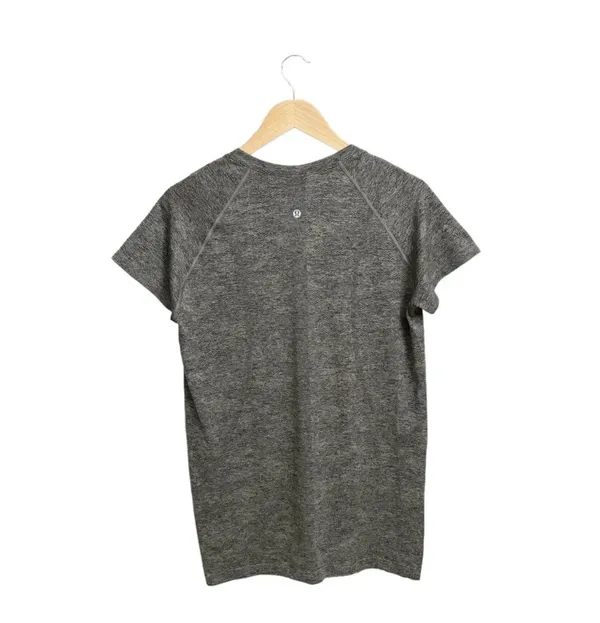 Lululemon swiftly tech short sleeve grey sage/dark olive - Image 5