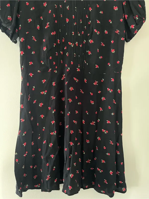 Forever 21 Black Rose Print White Collar Mini Dress Small Cottagecore Romantic Going Out - Image 4