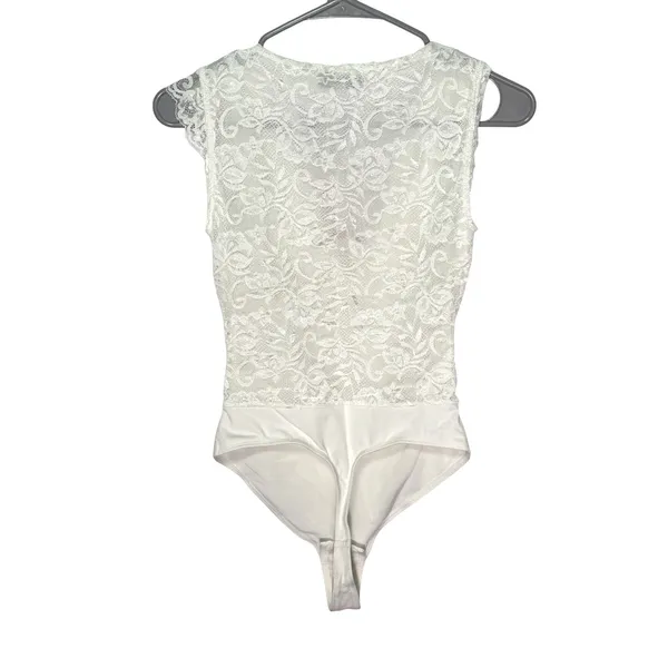 NWT Popilush Lace Bodysuit‎ White Deep V Thong Shapewear Tummy Control Small - Image 5