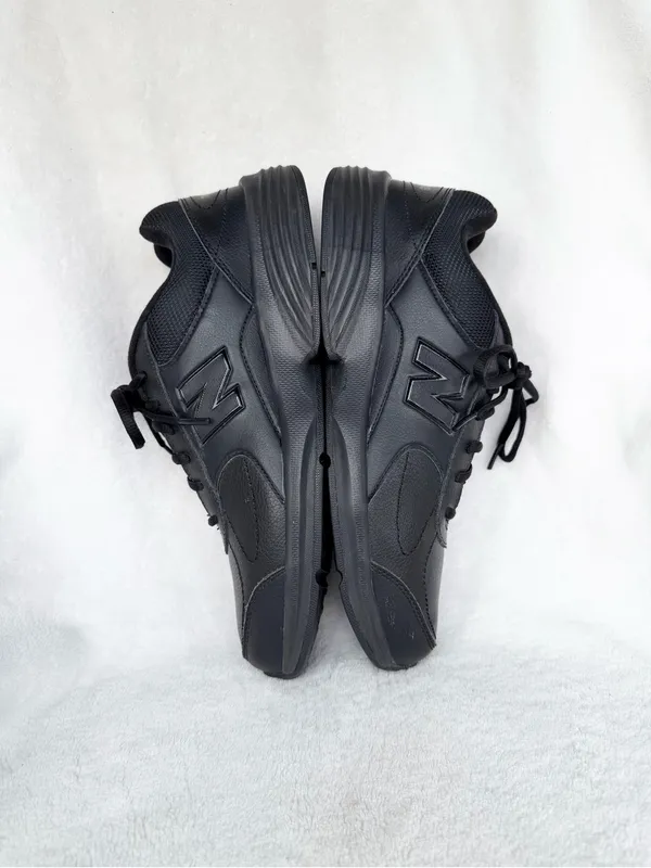 New Balance Womens 575 Athletic Shoes Size 10 Black Leather WW575BL2 Walking - Image 6